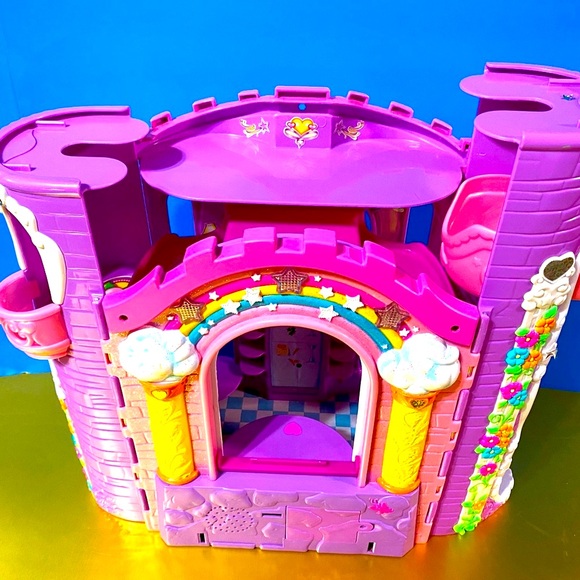 MY LITTLE PONY G3 2002 CELEBRATION CASTLE PLAYS MUSIC & LIGHTS UP EXCLUS… - Picture 13 of 16